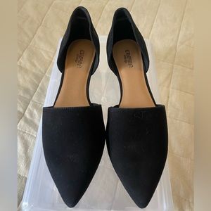 Crown Vintage black flats